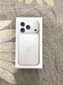 New IPhone 17 Pro 256 GB warna silver