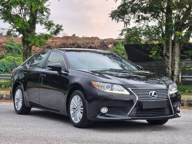 Lexus ES 250 LUXURY in Sungai Besi, KUL
