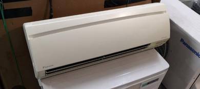 1hp Daikin inverter Aircond Wall Mount J37