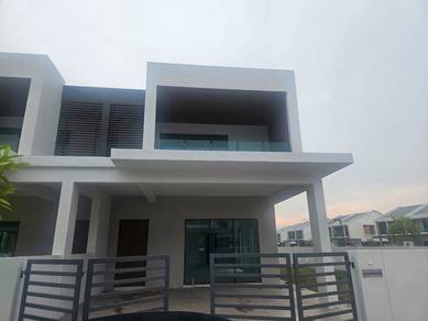 Semi-Detached House For Sale in Simpang Ampat,PNG