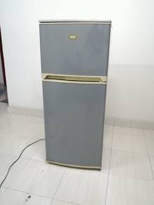 Refrigerator sharp 2door fridge refrigerator 180L