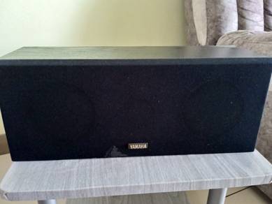 Yamaha centre speaker 