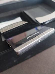 Porsche design p9981