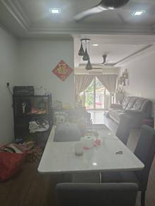 Condominium For Sale in Golden Showers ( Kondo Ruby )