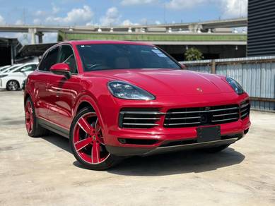 Porsche Cayenne in Chan Sow Lin, KUL