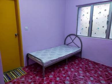 Room in Rawang, SGR
