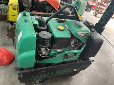 Japan Mikasa Sakai 1Ton Vibrating hand Roller