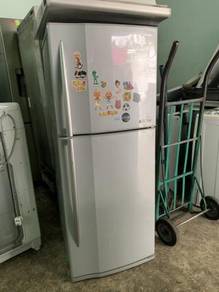 Fridge Ais Refrigerator Toshiba Ice Peti Sejuk