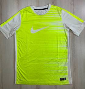 Nike Kid’s Jersey #DC Used