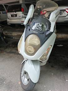 Sym VTS 200
