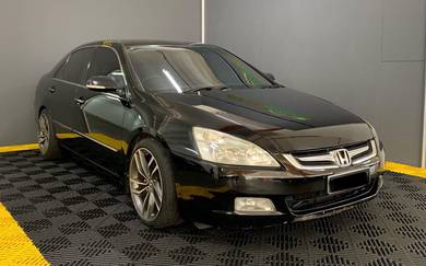 Honda Accord VTi-L in Seri Kembangan, SGR