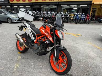 KTM 390 Duke