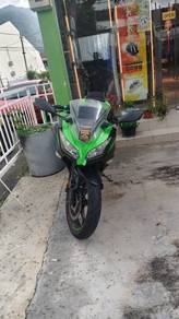Kawasaki Ninja 300