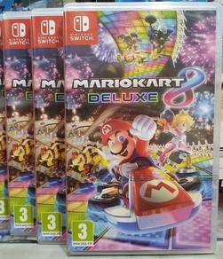 Nintendo Switch Game Mario Kart 8 Deluxe Racing