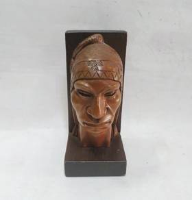Tarma warrior mask in carved wood, vintage carved