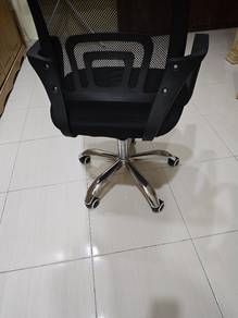 Study chair