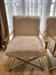 fluffy chair