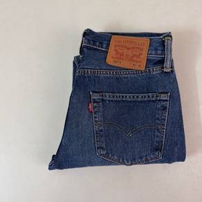 Levi’s 501 sz 30))