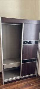 smll wardrobe