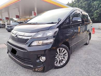 Toyota Vellfire Z GOLDEN EYES in Klang, SGR