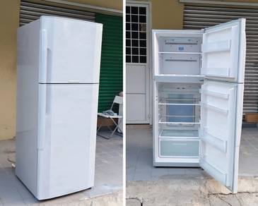 Hitachi 2 Door Fridge Refrigerator 365L