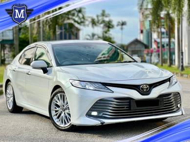 2019 Toyota Camry V