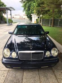 Mercedes Benz E240 240 ELEGANCE (CBU) in Banting, SGR