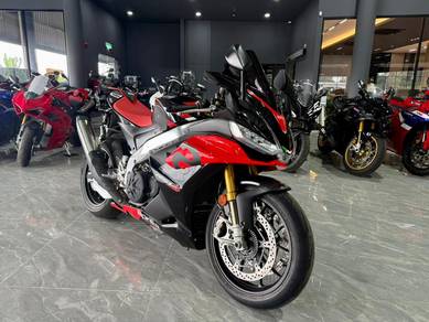 Aprilia RSV4