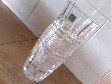 Pasu vintage hoya crystal vase