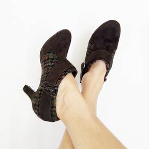 Scottish Harris Tweed accents Closshi ankle boot