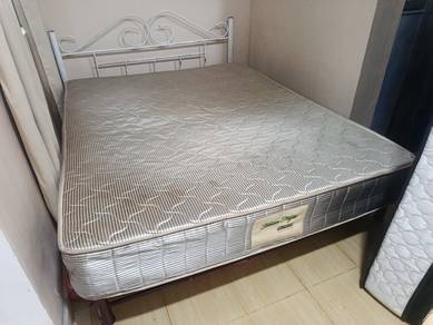 Bed to give