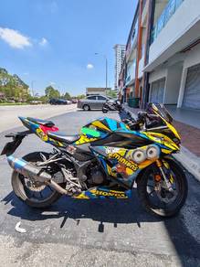 Honda CBR150R