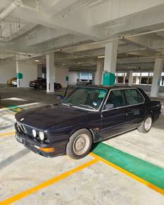 BMW 525i 25i in Petaling Jaya, SGR