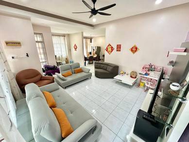 Semi-Detached House For Sale in Ulu Tiram,JHR