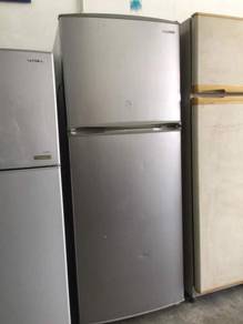 Samsung 2 doors fridge Peti Sejuk Ais Refrigerator
