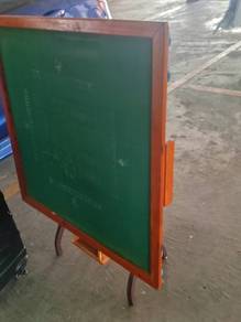 meja mahjong 