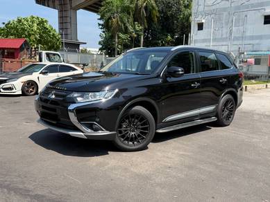Mitsubishi Outlander 2.0 AWD in Bandar Puteri Puchong, SGR
