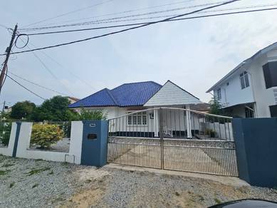 Room in Kota Bharu, KTN