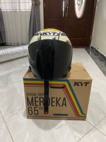 Helmet KYT Merdeka 65