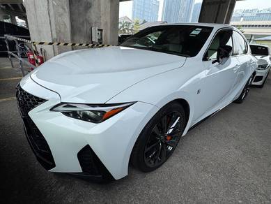 Lexus IS 300 F-SPORT in Cheras, KUL