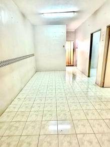 Flat For Rent in Pangsapuri Pelangi Indah