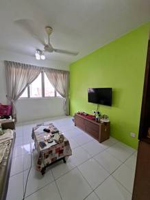 Condominium For Sale in E Garden