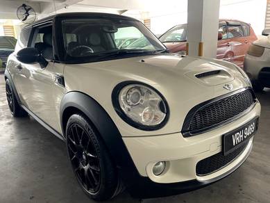 Mini Cooper S S in Puchong, SGR
