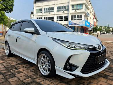 2022 Toyota Yaris E