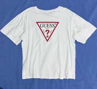 Pre-loved Original GUESS Tshirt XL Size