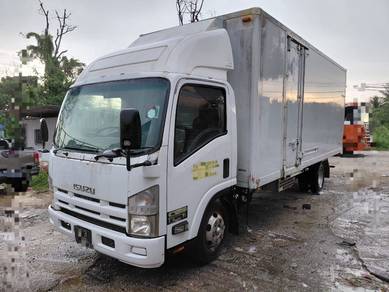 Isuzu Pro 21kaki