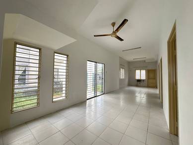 Townhouse For Sale in Puchong,SGR
