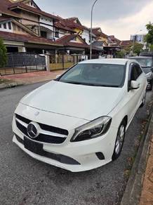 Mercedes Benz A180 180 SE (CBU) in Subang Bestari, SGR