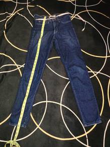 Levi's 311 Shaping Skinny Jeans Saiz 26