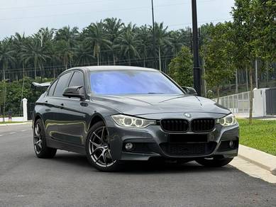 BMW 320i 20i SPORTS (CKD) in Johor Bahru, JHR